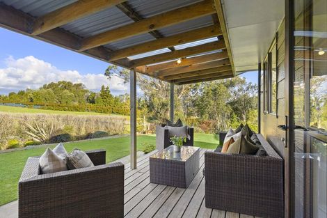 Photo of property in 44b Crosland Road, South Head, 0874
