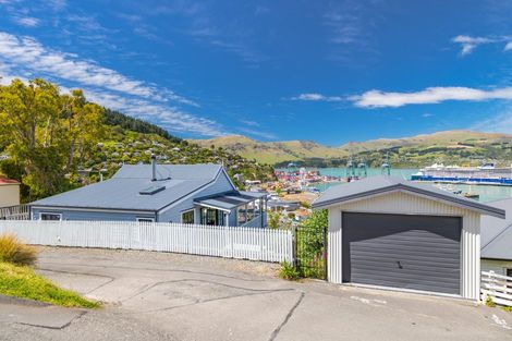 Photo of property in 24 Jacksons Road, Lyttelton, 8082