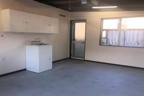 Photo of property in 1/13 Wesley Avenue, Frankleigh Park, New Plymouth, 4310