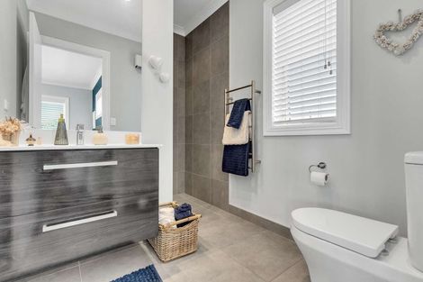 Photo of property in 57 Jarrett Terrace, Leamington, Cambridge, 3432