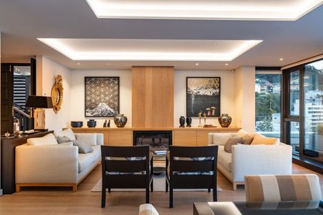 Photo of property in 2/308 Oriental Parade, Oriental Bay, Wellington, 6011