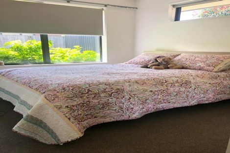 Photo of property in 1 Hawthorn Mews, Rangiora, 7400