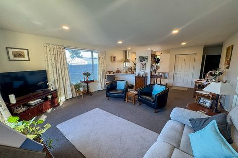 Photo of property in 149b Estuary Road, South New Brighton, Christchurch, 8062