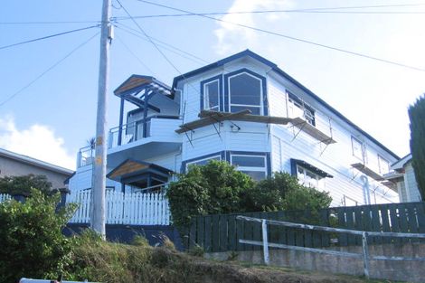 Photo of property in 20 Mitchell Street, Brooklyn, Wellington, 6021