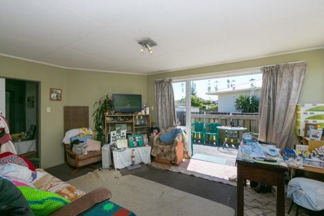 Photo of property in 49 Rosendale Avenue, Spotswood, New Plymouth, 4310