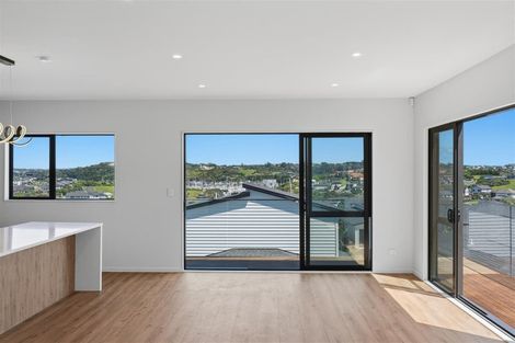 Photo of property in 13 Whale Bay Rise, Gulf Harbour, Whangaparaoa, 0930
