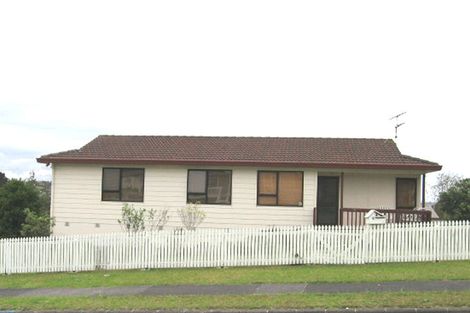 Photo of property in 1 Ebony Place, Massey, Auckland, 0614