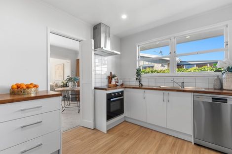 Photo of property in 48 Waratah Street, Matua, Tauranga, 3110