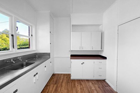 Photo of property in 10 Clapham Place, Whanganui East, Whanganui, 4500