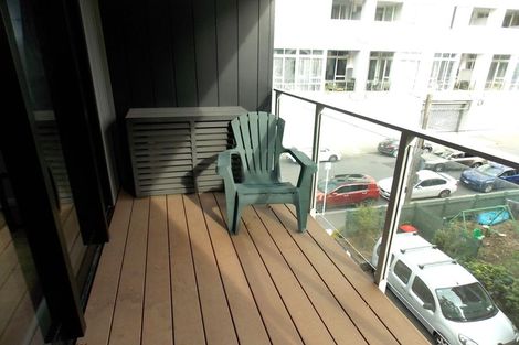 Photo of property in Endeavour Apartments, 23/125u Thorndon Quay, Pipitea, Wellington, 6011