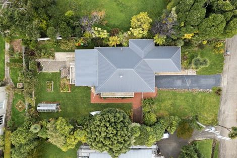 Photo of property in 8 Rosehill Road, Macandrew Bay, Dunedin, 9077