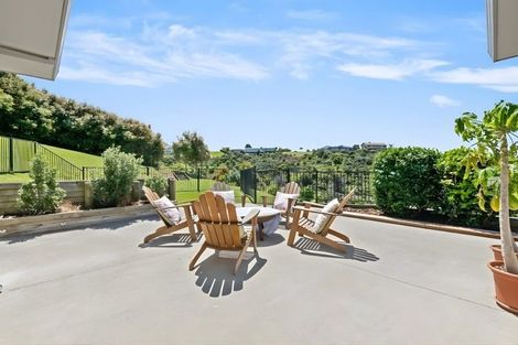 Photo of property in 64 Balboa Drive, Matakatia, Whangaparaoa, 0930