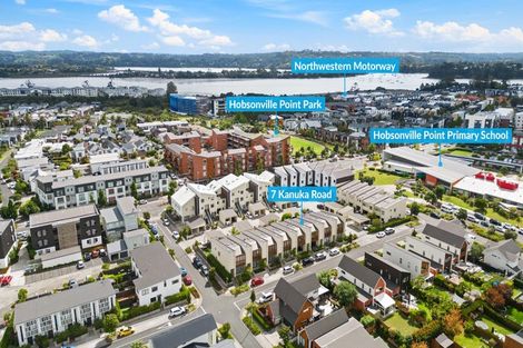 Photo of property in 7 Kanuka Road, Hobsonville, Auckland, 0616