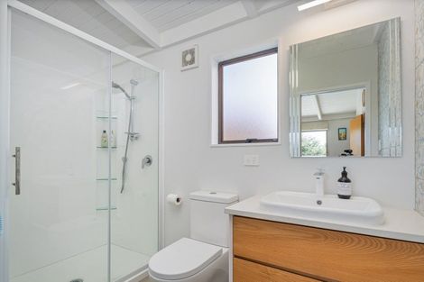 Photo of property in 9 Britannia Dell, Pauanui, Hikuai, 3579