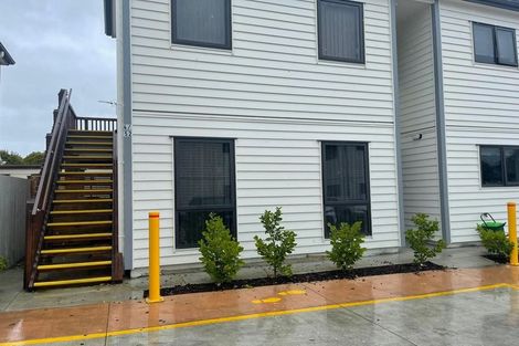 Photo of property in 4/52 Manuroa Road, Takanini, 2112