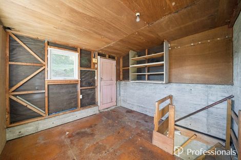 Photo of property in 5 Delaney Drive, Stokes Valley, Lower Hutt, 5019