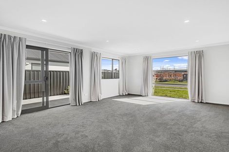 Photo of property in 30 Ranginui Drive, Kaiapoi, 7630