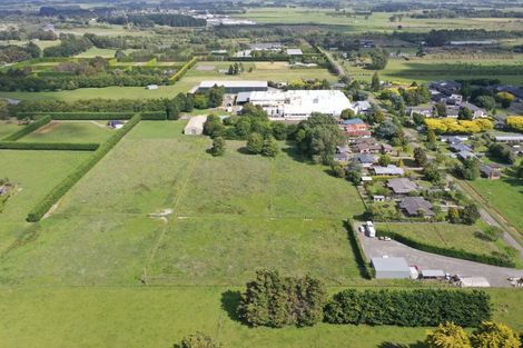 Photo of property in 73 Walkers Road, Longburn, Palmerston North, 4477