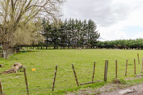 Photo of property in 80674 Masterton Road, Woodville, 4999