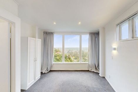Photo of property in 43b Harbour View Road, Northland, Wellington, 6012