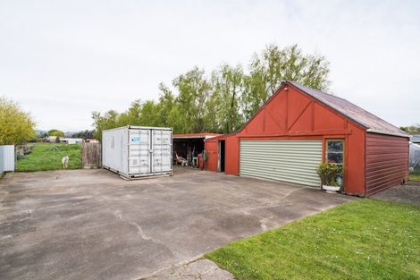 Photo of property in 32 Pioneer Highway, Awapuni, Palmerston North, 4412
