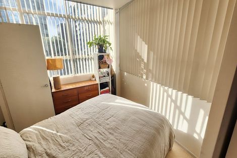 Photo of property in Hume House, 152u2 The Terrace, Wellington Central, Wellington, 6011