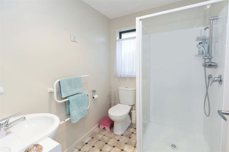 Photo of property in 10 Clinton Lane, Woolston, Christchurch, 8062