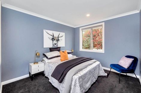 Photo of property in 52 Roberts Road, Te Atatu South, Auckland, 0610