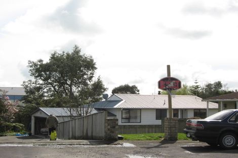 Photo of property in 12 Tainui Terrace, Inglewood, 4330