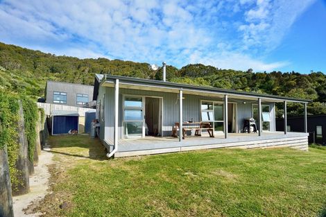 Photo of property in Puka Place, Mahia, Nuhaka, 4198