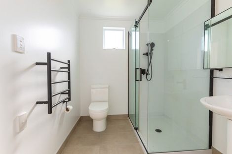 Photo of property in 48 Tay Street, Woodville, 4920