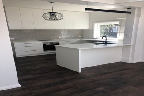 Photo of property in 26 Gamblins Road, Saint Martins, Christchurch, 8022