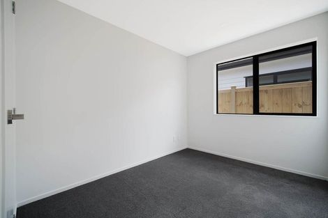 Photo of property in 14 Auranga Drive, Karaka, 2113