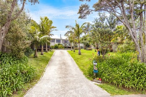 Photo of property in 27 Foster Crescent, Snells Beach, 0920