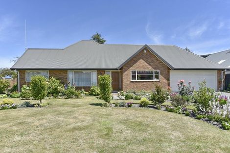 Photo of property in 20 Kingsbury Avenue, Rangiora, 7400