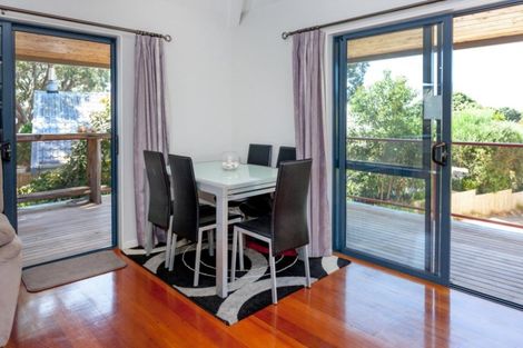 Photo of property in 12a Fishermans Bend, Whiritoa, Whangamata, 3691