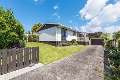Photo of property in 88 Roberts Road, Te Atatu South, Auckland, 0610
