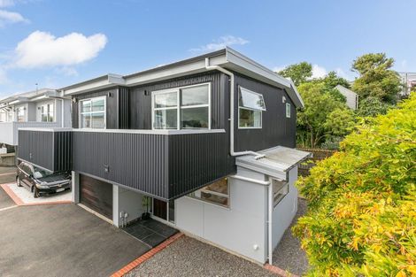 Photo of property in 51b Herald Street, Berhampore, Wellington, 6023