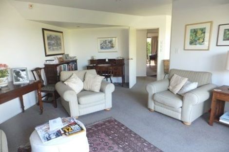 Photo of property in 12 Macmillan Avenue, Cashmere, Christchurch, 8022