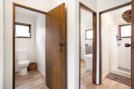 Photo of property in 12 Dundas Street, Whitianga, 3510