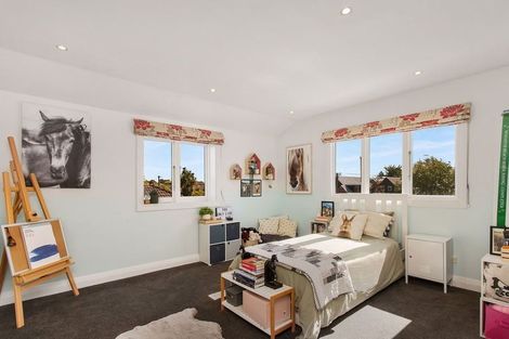 Photo of property in 112 Knowles Street, St Albans, Christchurch, 8052