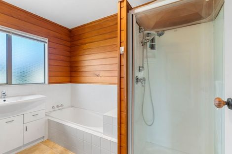 Photo of property in 108 Florence Avenue, Orewa, 0931