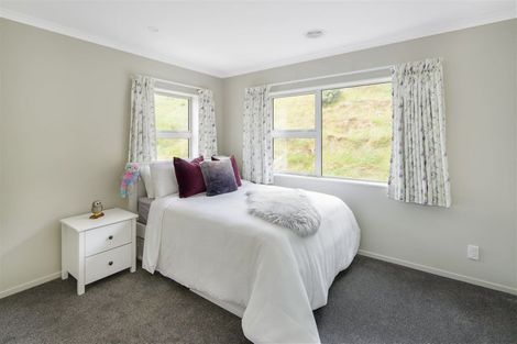 Photo of property in 7 Prestwich Rise, Churton Park, Wellington, 6037