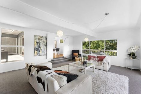 Photo of property in 3 Micawber Place, Mellons Bay, Auckland, 2014