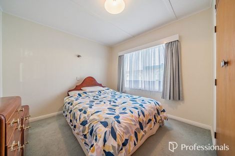 Photo of property in 1/1079 High Street, Taita, Lower Hutt, 5011