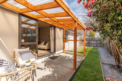 Photo of property in 2/71 Thames Street, Mairehau, Christchurch, 8013