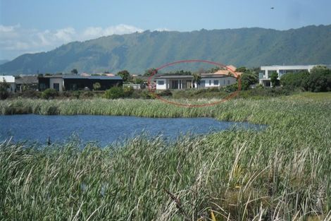 Photo of property in 3 Taranui Way, Paraparaumu Beach, Paraparaumu, 5032