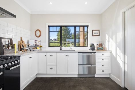 Photo of property in 45b Sinclair Road, Ararimu, Drury, 2579