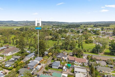 Photo of property in 1/33f Springs Road, Parakai, 0830