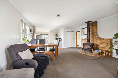 Photo of property in 2 Dunkeld Place, Tokoroa, 3420